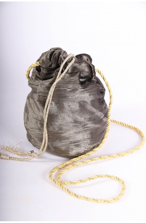 Bolso aterciopelado verde