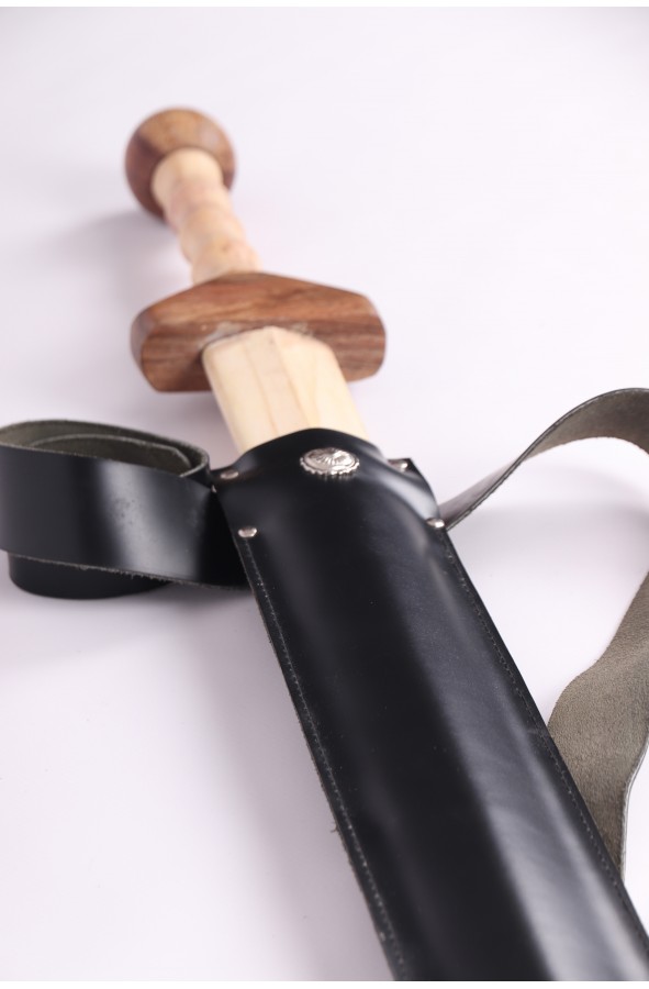 Cinturón cuero con funda para una...