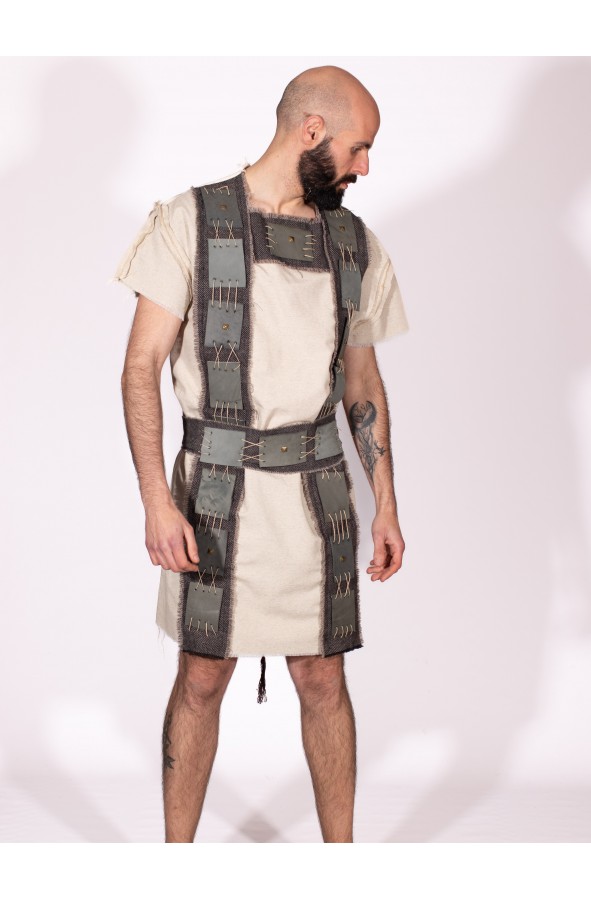 Traje medieval de guerrero con...