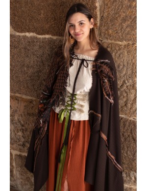 Celtic cloak with flowers