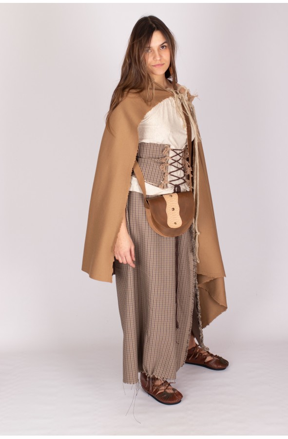 Capa medieval con capucha de tejido...