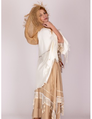 Capa medieval blanca con...