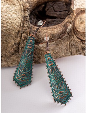 Pendientes medievales labrados efecto cobre antiguo