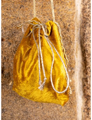 Bolso medieval de terciopelo dorado
