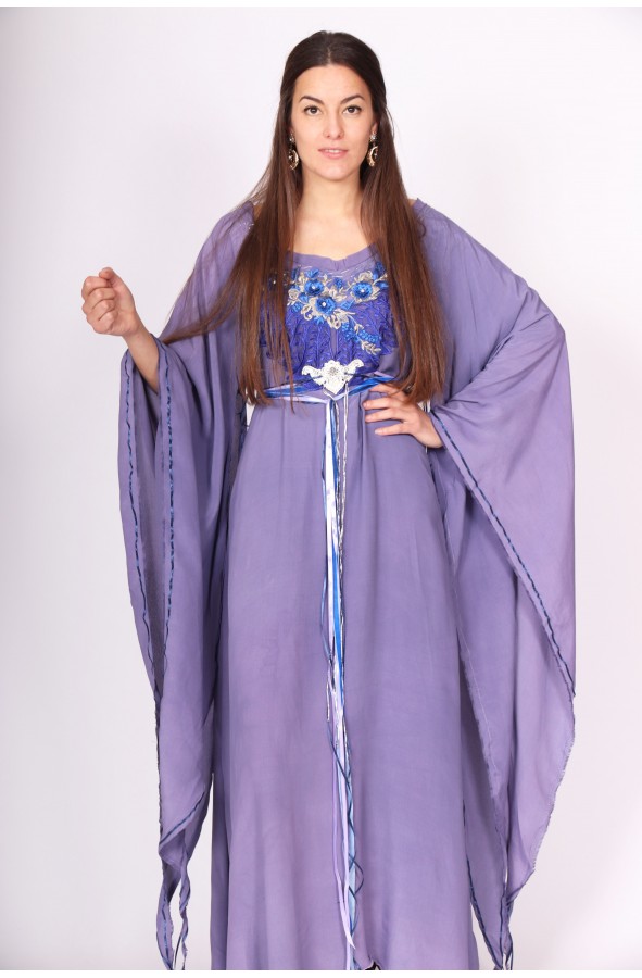 Vestido medieval de flores