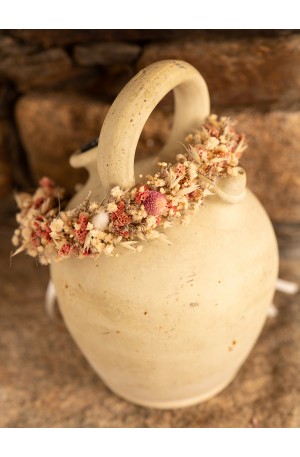 Dried flower crown in cream...