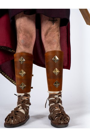 Grebas romanas de cuero...