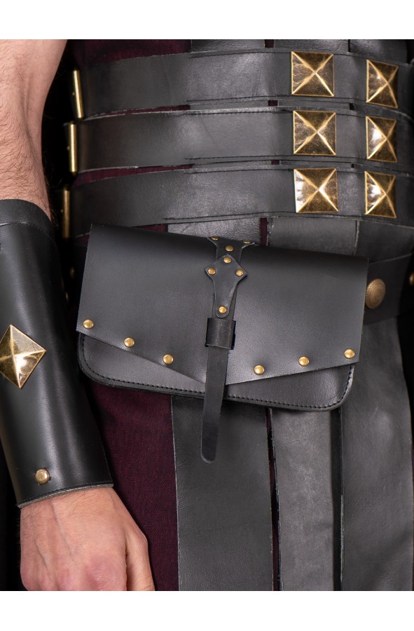 Bolso romano de cuero negro con...