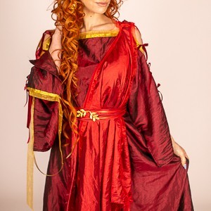 Roman women's dress