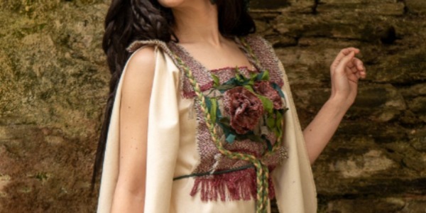 Carnaval con alma medieval: vive la fiesta con los trajes de Yutecrea